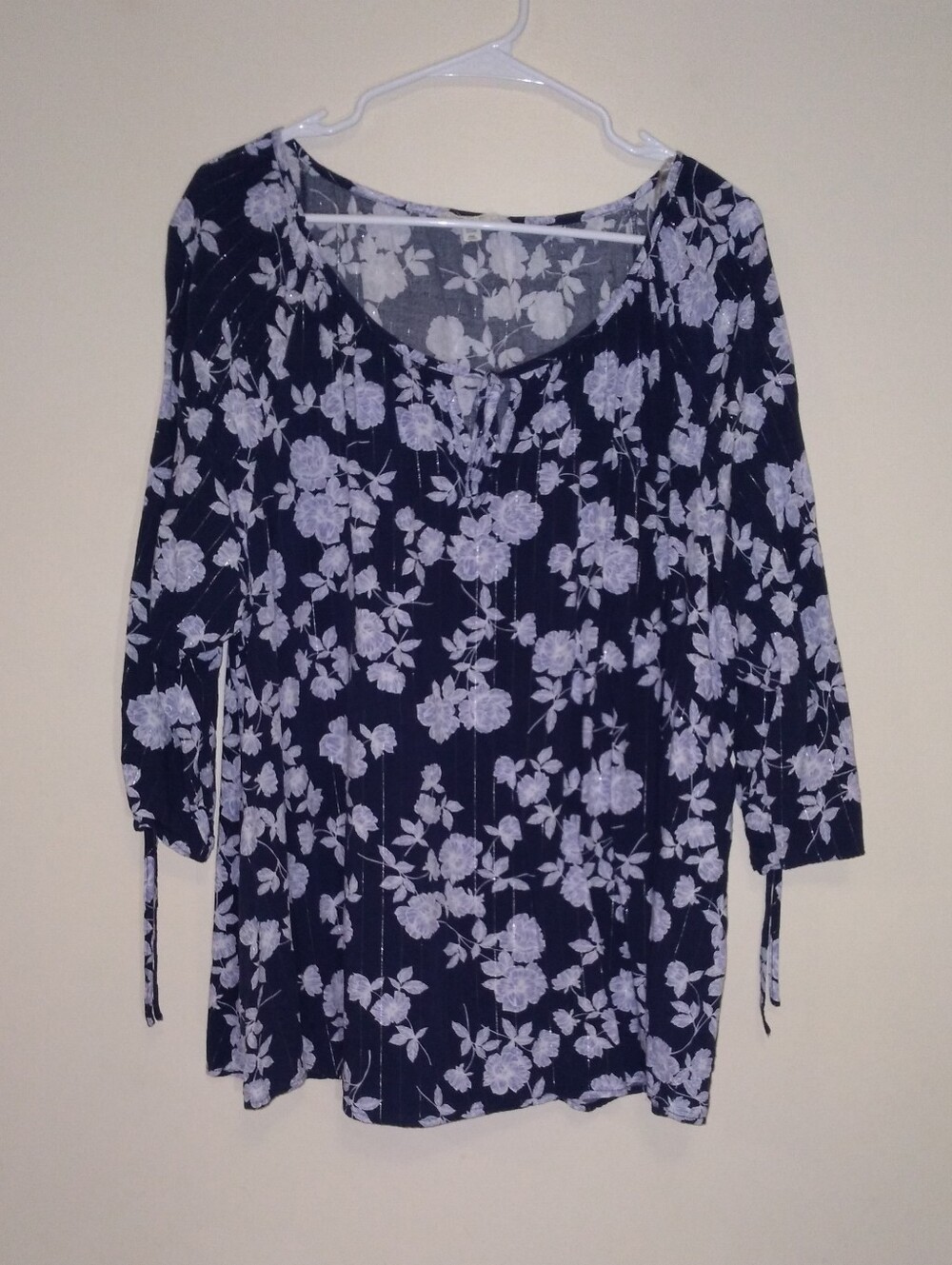 Floral Scoop-Neck 3/4 Sleeve Tunic Top - Navy/White
